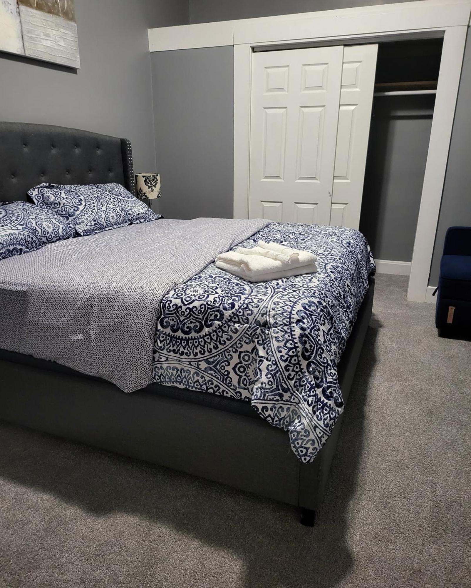 1 Bedroom In Columbus Osu District, Free Parking, Kitchen, Washer And Dryer, Central Location, Downtown, Hospital, Expocenter, Osu Stadium Exterior photo
